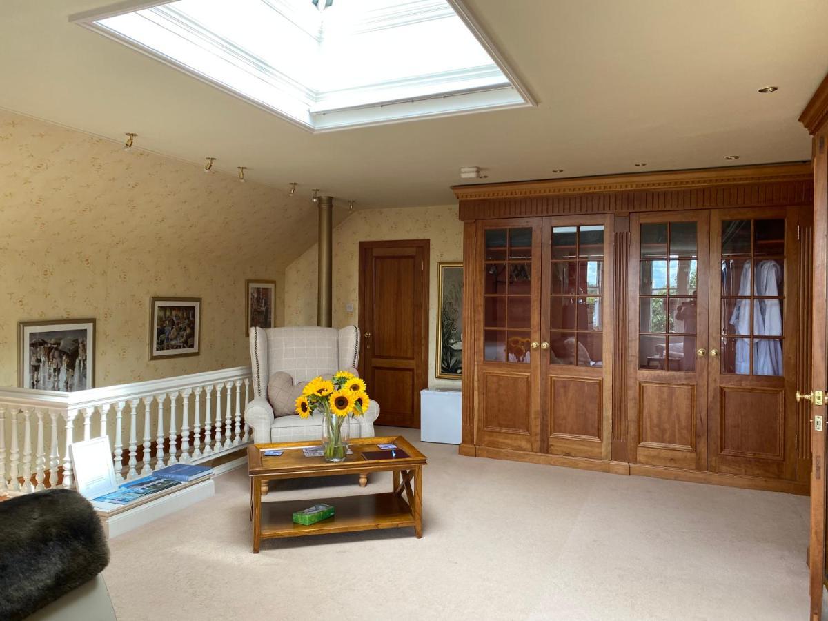 Claremont House Bed & Breakfast เอดินบะระ ภายนอก รูปภาพ
