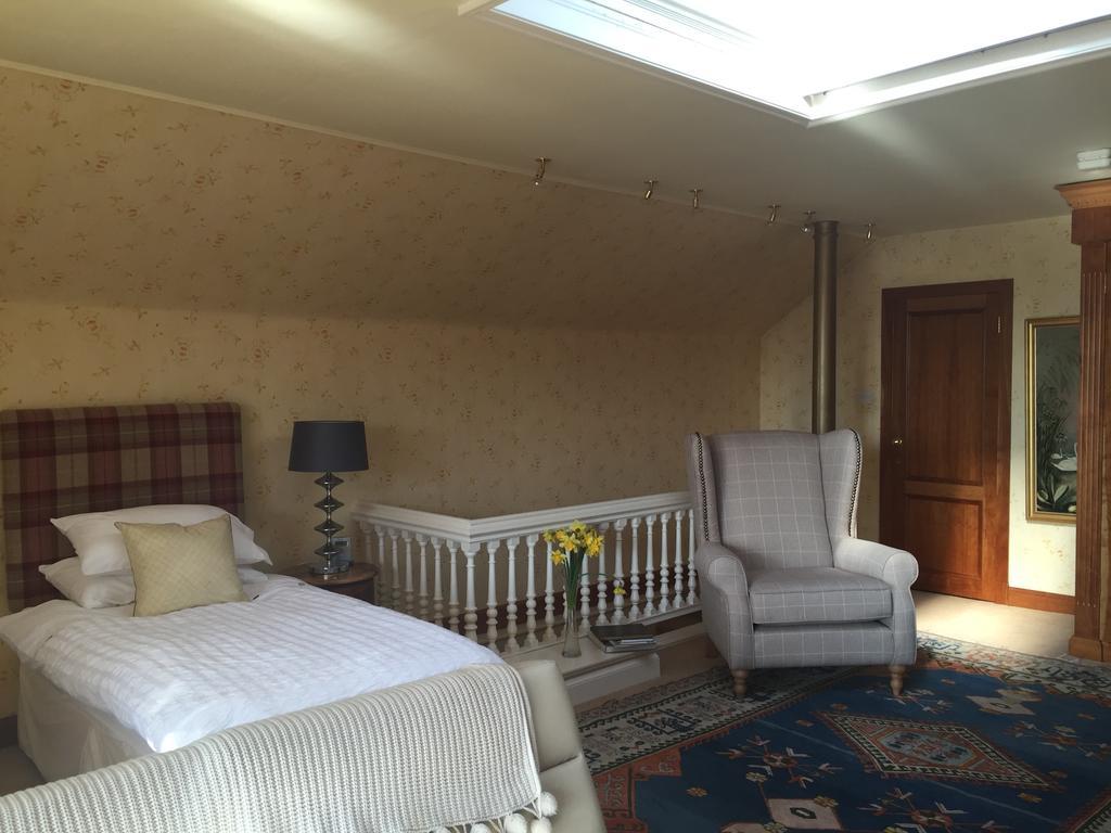 Claremont House Bed & Breakfast เอดินบะระ ภายนอก รูปภาพ