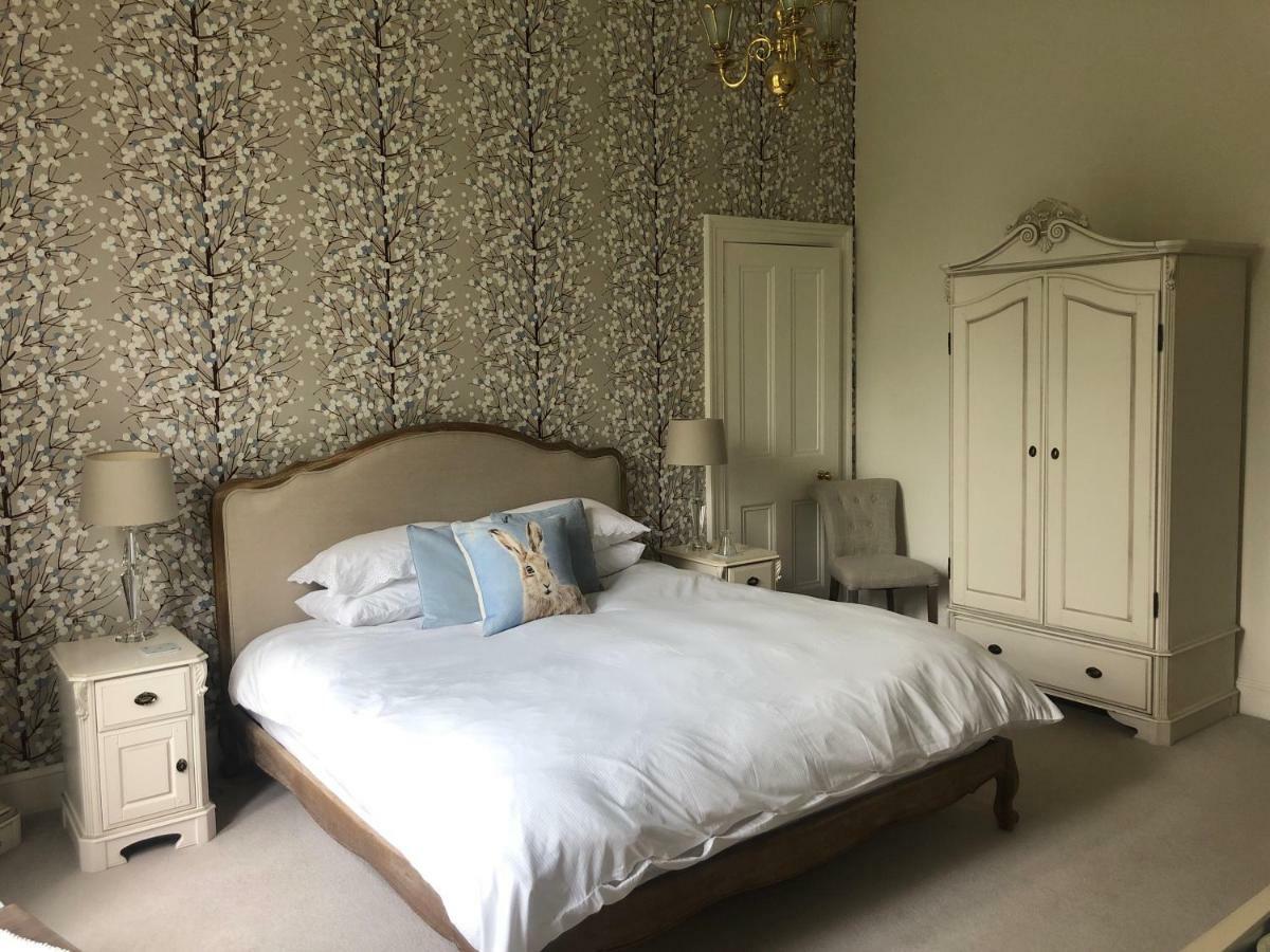 Claremont House Bed & Breakfast เอดินบะระ ภายนอก รูปภาพ
