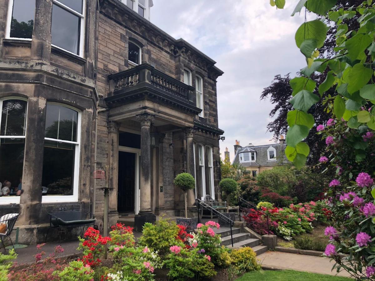 Claremont House Bed & Breakfast เอดินบะระ ภายนอก รูปภาพ